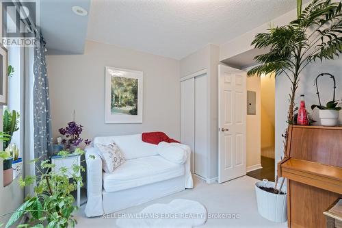 262 - 351 Wallace Avenue, Toronto, ON -  Photo Showing Other Room