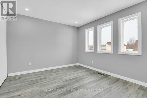 4 Greer Street, Ottawa, ON - Indoor Photo Showing Other Room