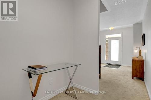 13 Caspian Row, Ottawa, ON - Indoor Photo Showing Other Room