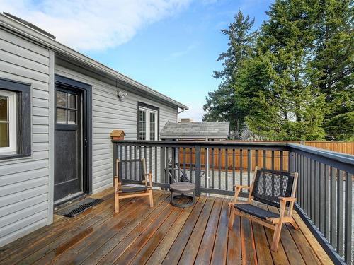 3919 Quadra St, Saanich, BC 