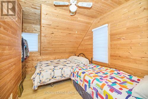 86 Mcalpine Avenue S, Welland (773 - Lincoln/Crowland), ON - Indoor Photo Showing Bedroom