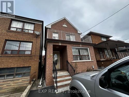 209 Cedric Avenue, Toronto, ON - Outdoor