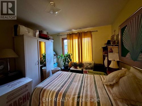 209 Cedric Avenue, Toronto, ON - Indoor Photo Showing Bedroom