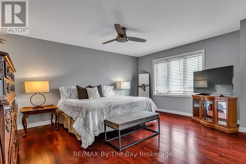 5335 Cosentino Gardens, Mississauga (Hurontario), ON - Indoor Photo Showing Bedroom