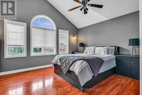 5335 Cosentino Gardens, Mississauga (Hurontario), ON - Indoor Photo Showing Bedroom