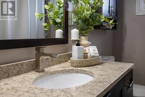 12 Strike Avenue, Clarington (Bowmanville), ON - Indoor Photo Showing Bathroom