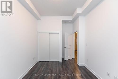 518 - 450 Dundas Street E, Hamilton, ON - Indoor Photo Showing Other Room