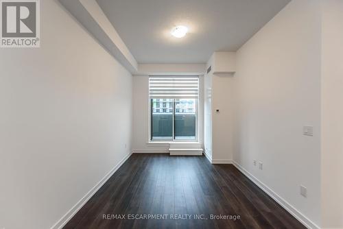 518 - 450 Dundas Street E, Hamilton, ON - Indoor Photo Showing Other Room