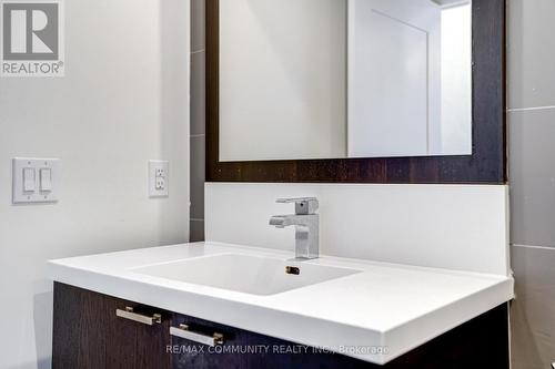 1008 - 120 Harrison Garden Boulevard, Toronto, ON - Indoor Photo Showing Bathroom