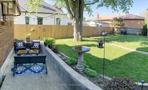 Back Patio in Summer - 86 Egerton Street, London, ON - Outdoor