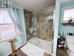 Main Floor Bathroom - 