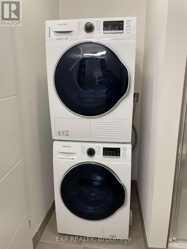 304 - 60 Frederick Street, Kitchener, ON - Indoor Photo Showing Laundry Room