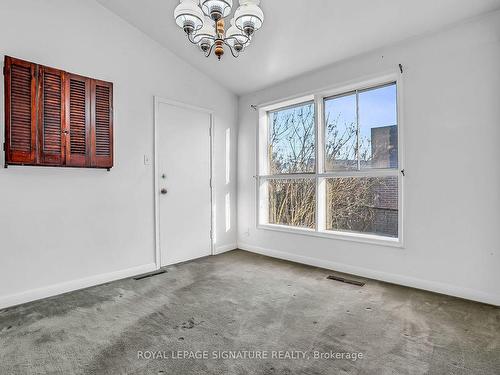 20 Chatfield Dr, Toronto, ON - Indoor Photo Showing Other Room