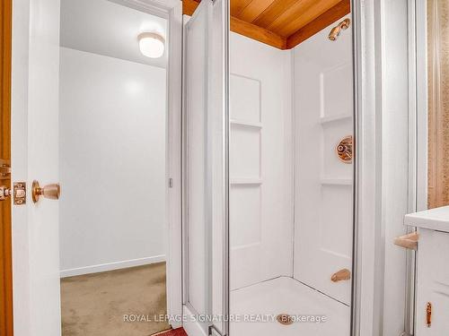 20 Chatfield Dr, Toronto, ON - Indoor Photo Showing Bathroom