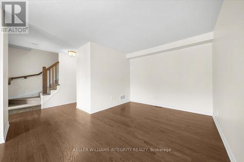 310 Pumpkinseed Crescent, Ottawa, ON - Indoor Photo Showing Other Room