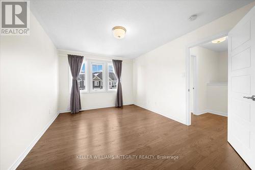 310 Pumpkinseed Crescent, Ottawa, ON - Indoor Photo Showing Other Room