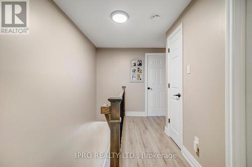 3 - 985 Limeridge Road E, Hamilton, ON - Indoor Photo Showing Other Room