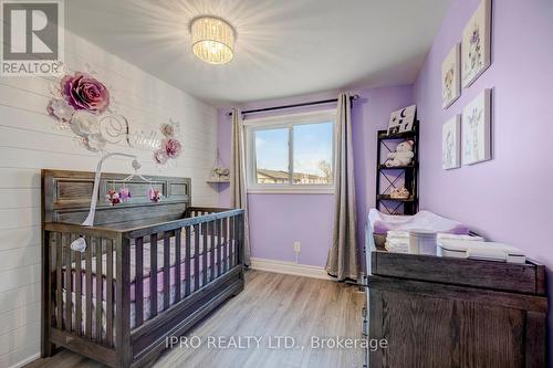 3 - 985 Limeridge Road E, Hamilton, ON - Indoor Photo Showing Bedroom