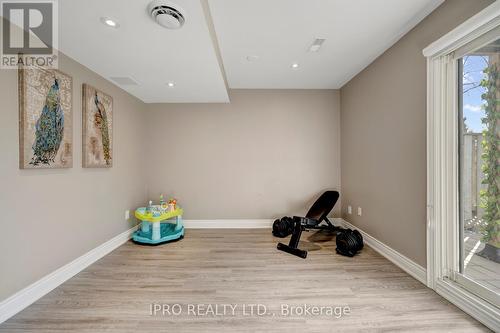 3 - 985 Limeridge Road E, Hamilton, ON - Indoor Photo Showing Other Room