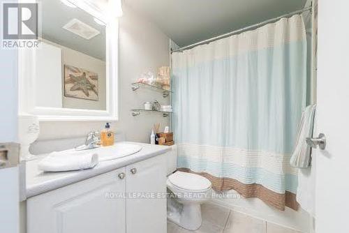 325 - 684 Warden Avenue, Toronto, ON - Indoor Photo Showing Bathroom