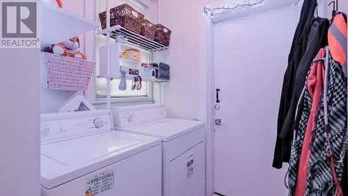 342 Norton Street, Penticton, BC - Indoor Photo Showing Laundry Room