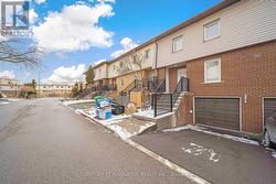 5 - 3175 KIRWIN AVENUE  Mississauga, ON L5A 3M4