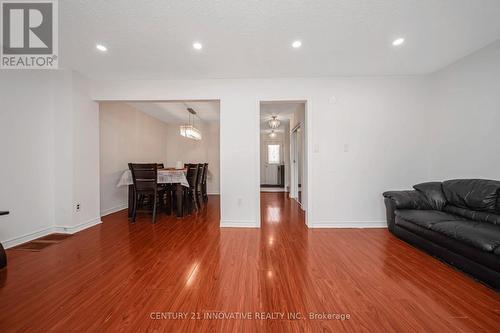 5 - 3175 Kirwin Avenue, Mississauga, ON - Indoor