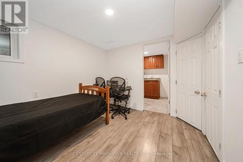 5 - 3175 Kirwin Avenue, Mississauga, ON - Indoor