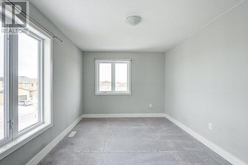 745 Chelton Road, London, ON - Indoor Photo Showing Other Room