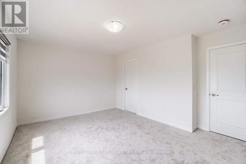 269 Provident Way, Hamilton, ON - Indoor Photo Showing Other Room