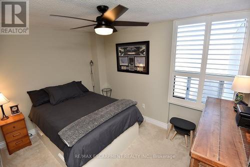 1502 - 2055 Upper Middle Road, Burlington, ON - Indoor Photo Showing Bedroom