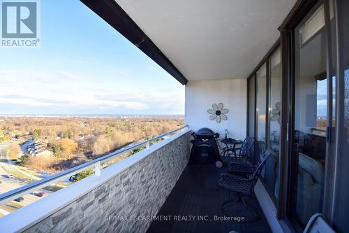 1502 - 2055 Upper Middle Road, Burlington, ON - Outdoor With View