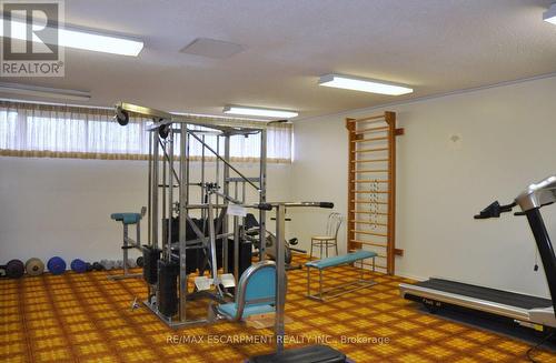 1502 - 2055 Upper Middle Road, Burlington, ON - Indoor Photo Showing Gym Room