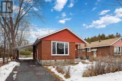 1274 Cobden Road E, Ottawa, ON - Outdoor