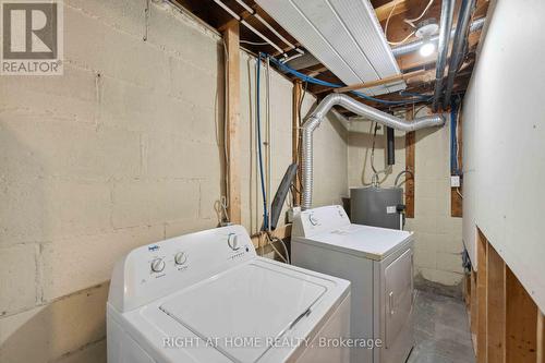 1274 Cobden Road E, Ottawa, ON - Indoor Photo Showing Laundry Room