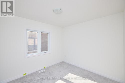 219 Port Crescent, Welland (774 - Dain City), ON - Indoor Photo Showing Other Room