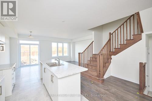 219 Port Crescent, Welland (774 - Dain City), ON - Indoor Photo Showing Kitchen