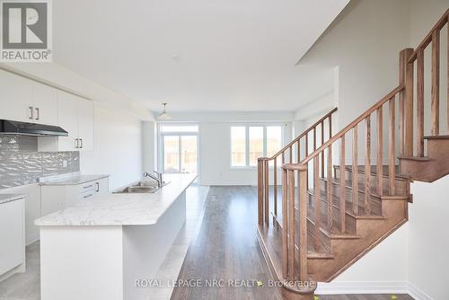 219 Port Crescent, Welland (774 - Dain City), ON - Indoor Photo Showing Kitchen With Double Sink