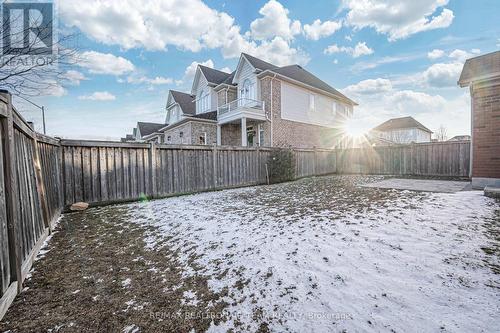 95 Hockley Avenue, Clarington, ON - Outdoor