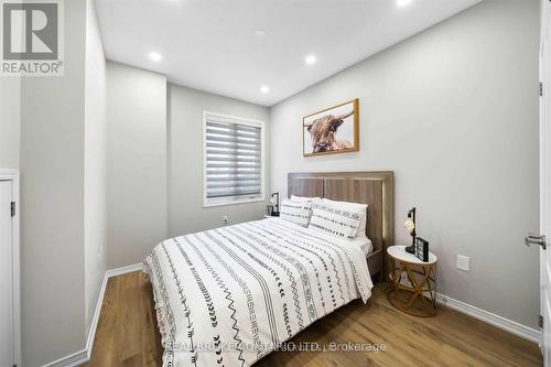 114 Preston Meadow Avenue, Mississauga, ON - Indoor Photo Showing Bedroom