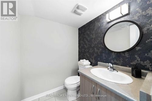 114 Preston Meadow Avenue, Mississauga, ON - Indoor Photo Showing Bathroom