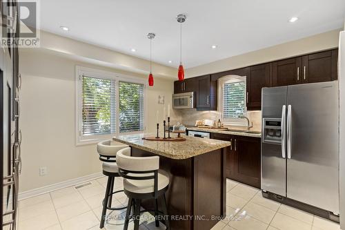 126 Brant Street, Oakville, ON - Indoor Photo Showing Kitchen With Upgraded Kitchen