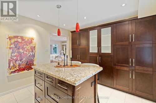 126 Brant Street, Oakville, ON - Indoor Photo Showing Kitchen