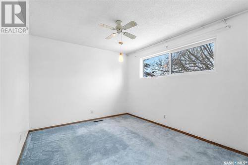 86 Spinks Drive, Saskatoon, SK - Indoor Photo Showing Other Room