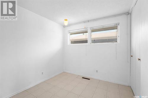 86 Spinks Drive, Saskatoon, SK - Indoor Photo Showing Other Room