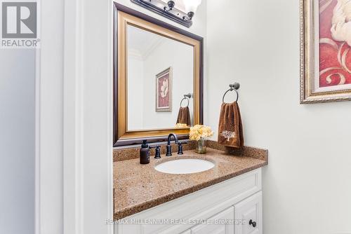 56 Pelech Crescent, Hamilton, ON - Indoor Photo Showing Bathroom