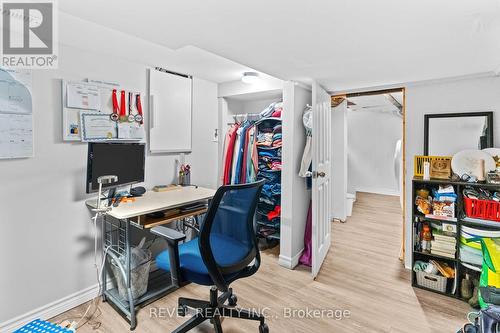 33 Cline Avenue N, Hamilton, ON - Indoor Photo Showing Office