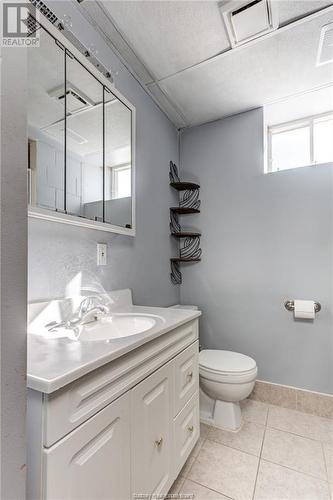 3182 Leo Avenue, Val Caron, ON - Indoor Photo Showing Bathroom