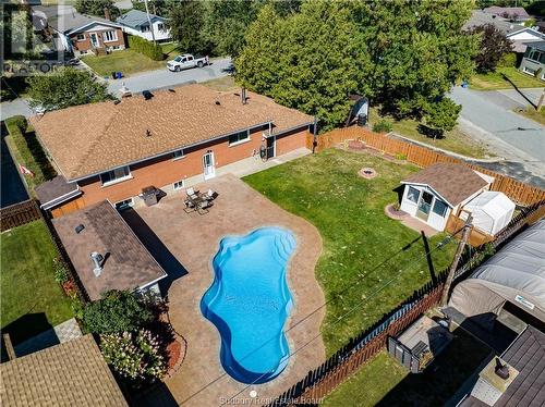 3182 Leo Avenue, Val Caron, ON - Outdoor With In Ground Pool