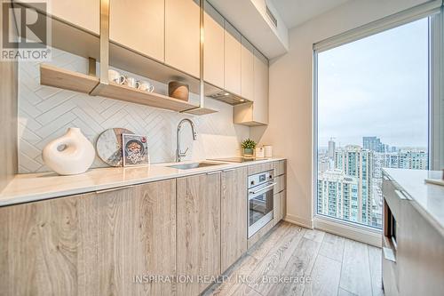 2608 - 15 Holmes Avenue, Toronto, ON - Indoor Photo Showing Kitchen